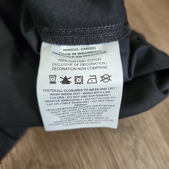 Medium Nike Club Short-Sleeve Oxford Button-Up Shirt Mens Black Loose Fit - Picture 6 of 6